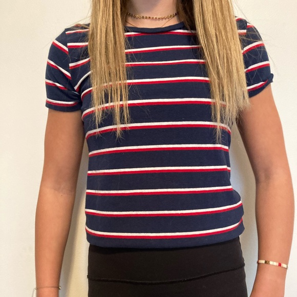 H&M t-shirt - Picture 2 of 3